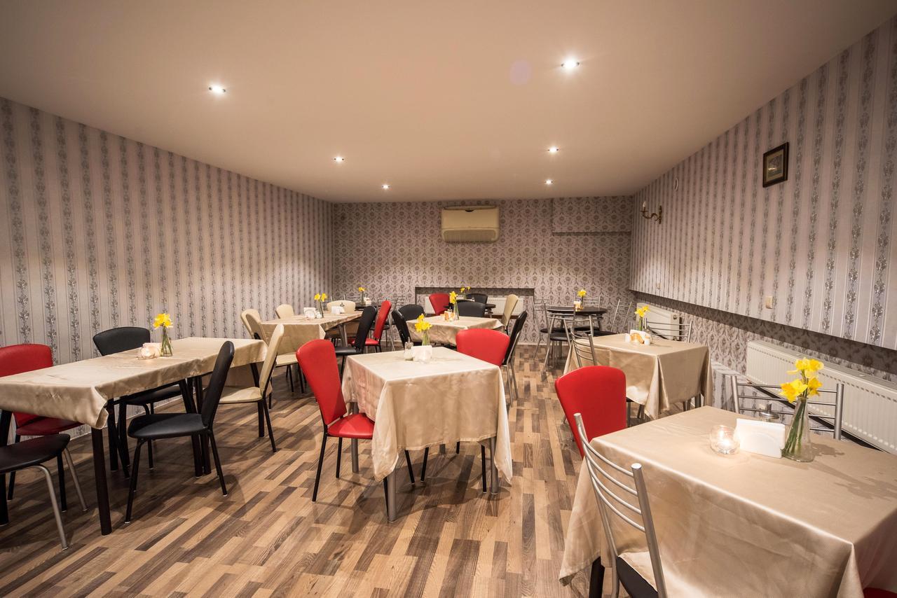 טביליסי Gold Star Hotel מראה חיצוני תמונה