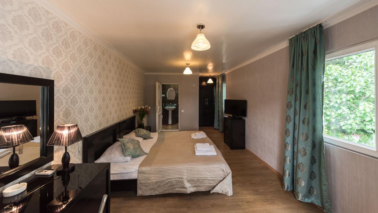 טביליסי Gold Star Hotel מראה חיצוני תמונה